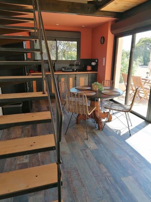 Gite Cosy Au Coeur Du Luberon Lagnes エクステリア 写真