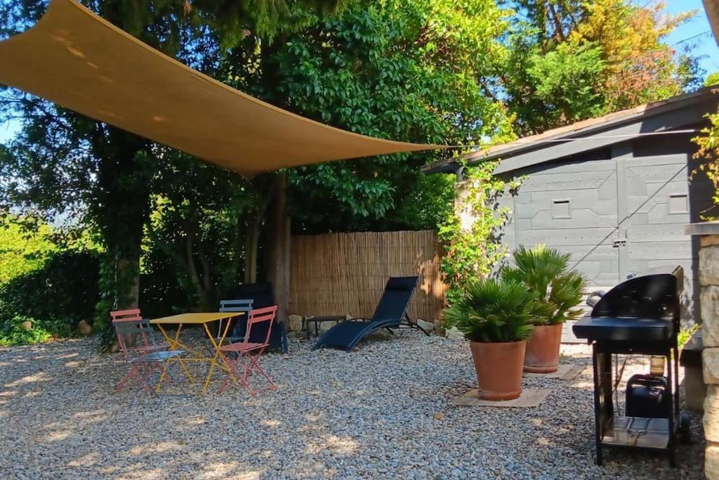 Gite Cosy Au Coeur Du Luberon Lagnes エクステリア 写真