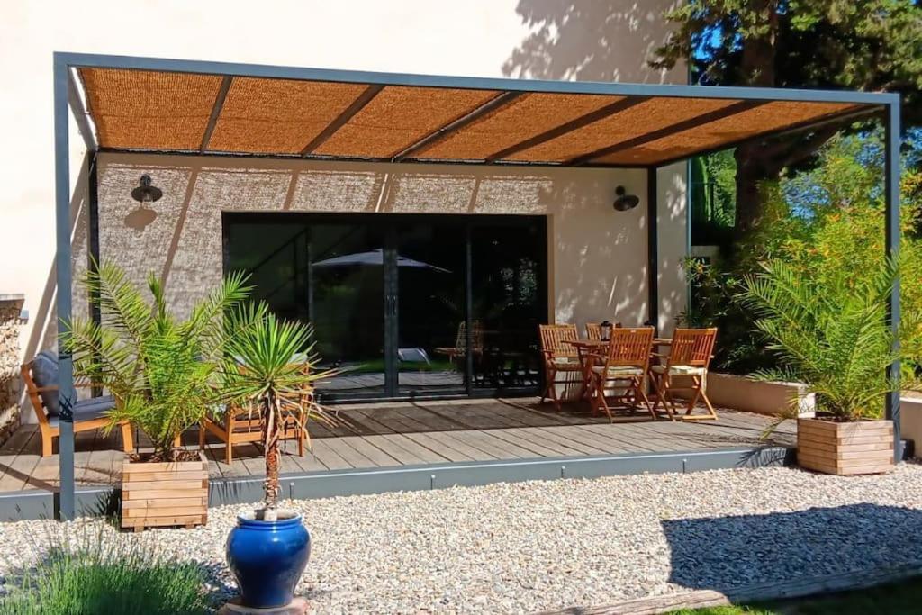 Gite Cosy Au Coeur Du Luberon Lagnes エクステリア 写真